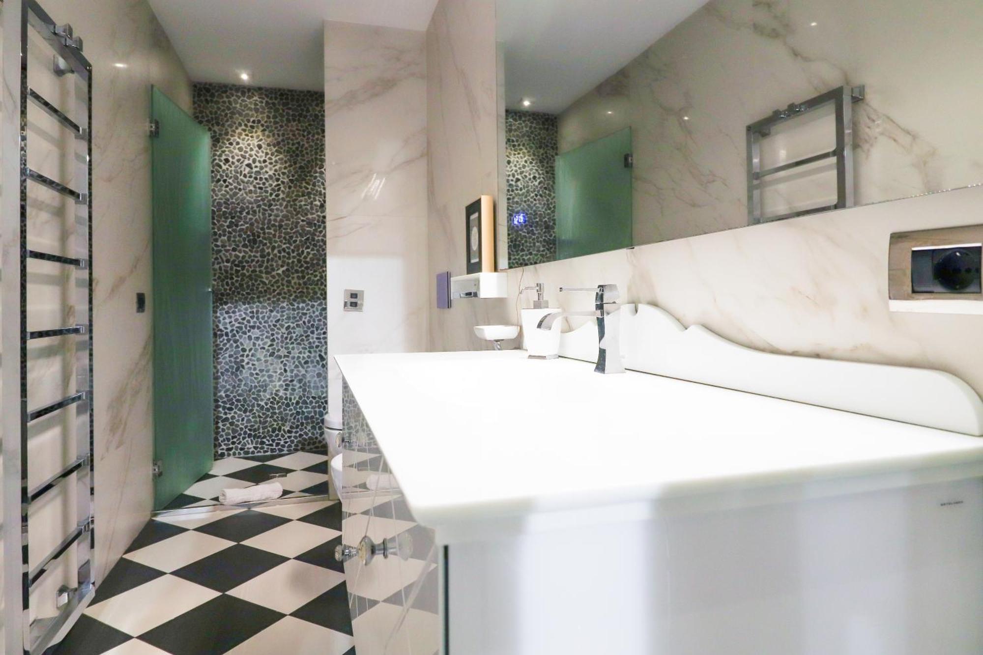 Flora- Loft Luxury - Tra Colosseo E Santa Maria Maggiore - Metro *