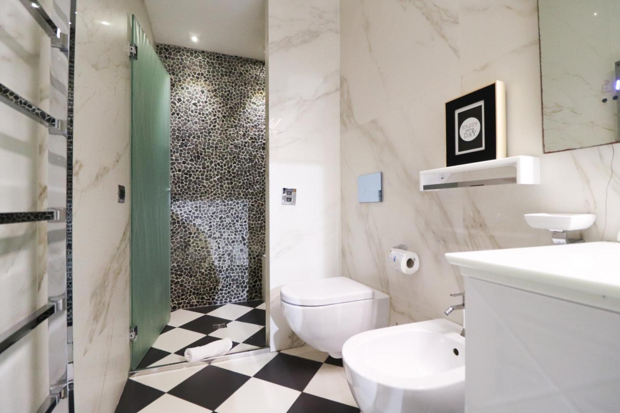 Flora- Loft Luxury - Tra Colosseo E Santa Maria Maggiore - Metro Appartamento *
