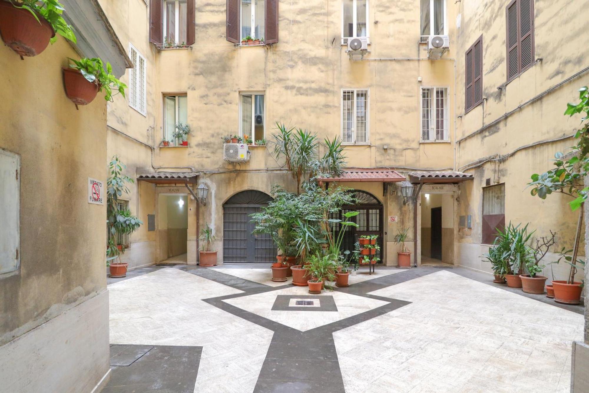 Flora- Loft Luxury - Tra Colosseo E Santa Maria Maggiore - Metro Appartamento Roma